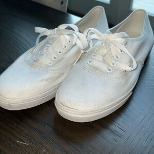 Women’s 10/Mens 8.5 Vans